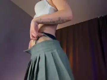 Chaturbate Live Sex Cam of marikomuhlhauser