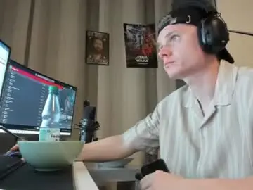 Chaturbate Watch Live Sex Cams of robbys_fantasies