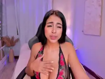 Chaturbate Live Sex Cam of leahjones_