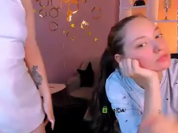 Chaturbate Live Sex Cam of eva_smiith_