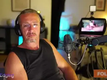 Chaturbate Live Porn of horny_edgucated