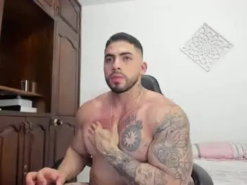 Chaturbate Live Sex Cam of frank_foxx1