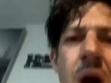 Chaturbate Free Live Porn of rogerbenid81