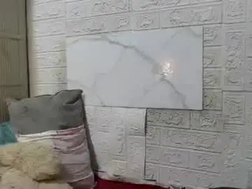 Chaturbate Free Porn Cam of i_drain_u_bitch