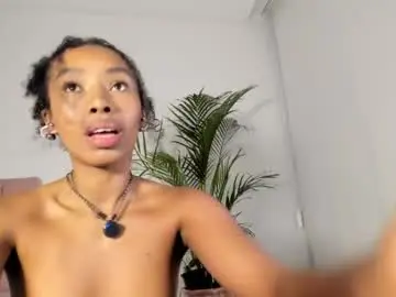 Chaturbate Watch Live Sex Cams of naomii1020