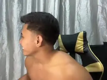 Chaturbate Sex Cam of yourasian_mykhel