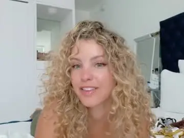 Chaturbate Adult Webcams of theislandgirl