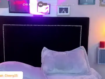Chaturbate Watch Live Sex Cams of leah_cherry