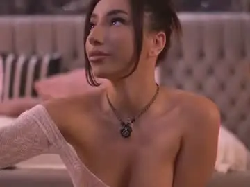 Chaturbate Live Sex Cam of ginavalentinna