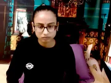 Chaturbate Sex Cam of indianbootylicious1