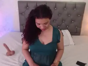 Chaturbate Free Live Porn of serena_houstonn