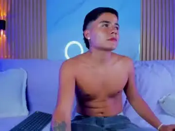 Chaturbate Live Sex Cam of liam_dustin