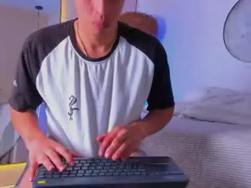 Chaturbate Adult Video Chat of benjamin_more