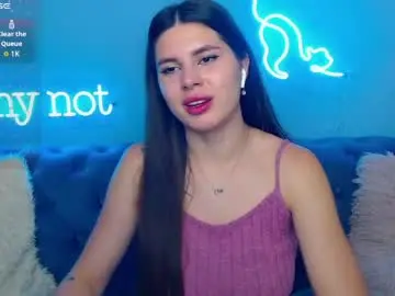 Chaturbate Adult Video Chat of viollinalv