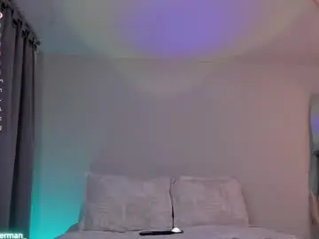 Chaturbate Live Sex Cam of charly_ackerman