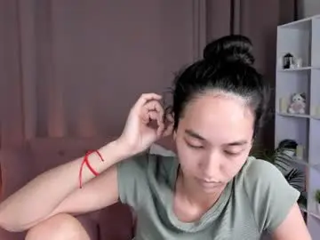 Chaturbate Live Sex Cam of yummy_lamii