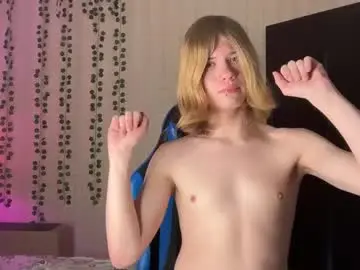 Chaturbate Live Sex of andrew_bolden
