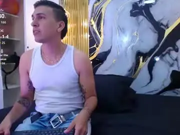 Chaturbate Best live sex cam show of dereck_smithh