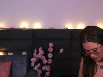 Chaturbate Live Sex Cam of lady_boobs1
