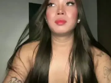 Chaturbate Live Porn of makemesquirt_xxx
