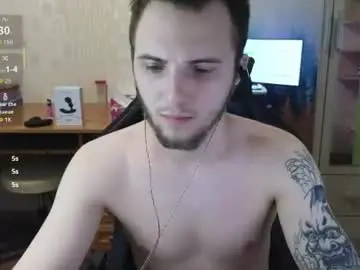 Chaturbate Live Sex of golden_boyyy21