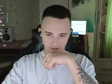 Chaturbate Watch Live Sex Cams of golden_boyyy21