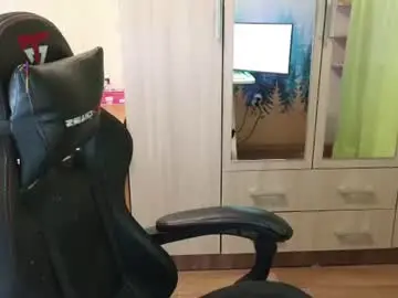 Chaturbate Watch Live Sex Cams of golden_boyyy21