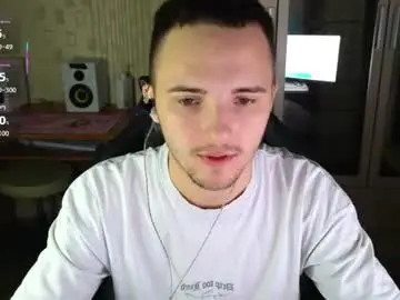 Chaturbate Sex Chat of golden_boyyy21