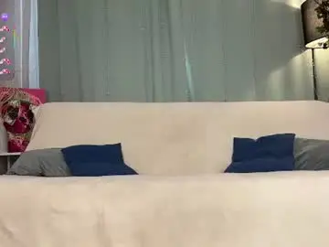 Chaturbate Live Sex of try_skip_me