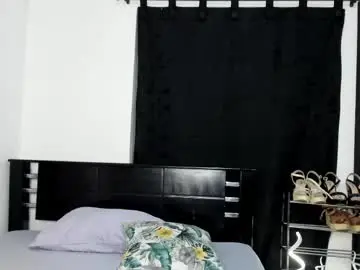 Chaturbate Sex Cam of violeta_gracee
