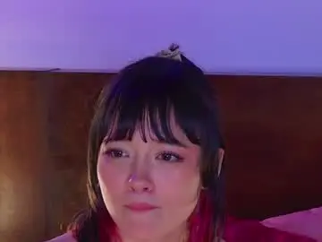 Chaturbate Live Porn of emily_amura