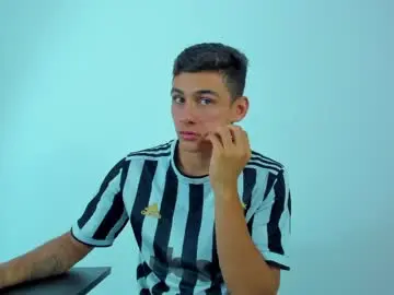 Chaturbate Free Live Porn of max_wild01