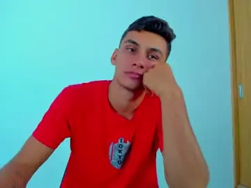 Chaturbate Live Porn of max_wild01
