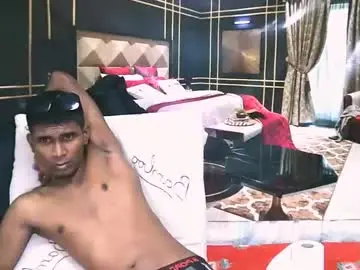 Chaturbate Sex Cam of indianthuggin