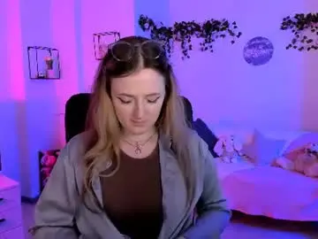 Chaturbate Sex Cam of luna_berryy