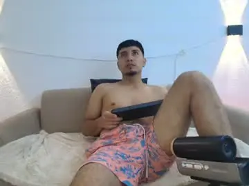 Chaturbate Best live sex cam show of noah_smith05
