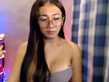Chaturbate Nude Webcam of pia_worthsback