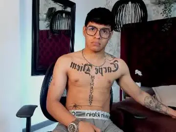 Chaturbate Live Sex Cam of mats_erikson