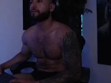 Chaturbate Live Sex Cam of massimofiore_