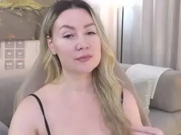 Chaturbate Free Porn Cam of ellesoft1