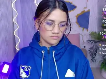Chaturbate Sex Chat of chiara_tay