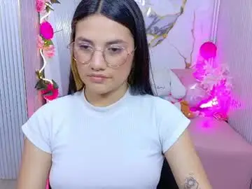 Chaturbate Sex Chat of chiara_tay