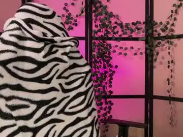 Chaturbate Sex Cam of diana_floweri