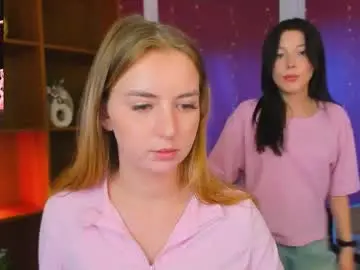 Chaturbate Free Porn Cam of isabella_misis