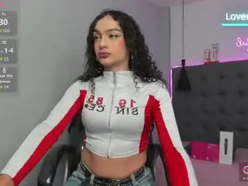 Chaturbate Sex Cam of scarletcherry18