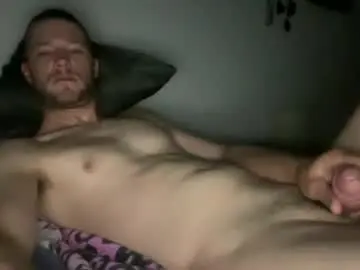 Chaturbate Live Porn of tommygunzsolo