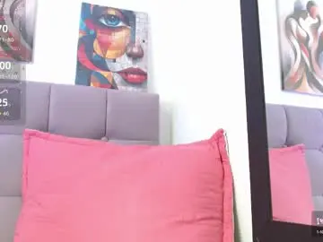 Chaturbate Free Porn Cam of hellen_starx
