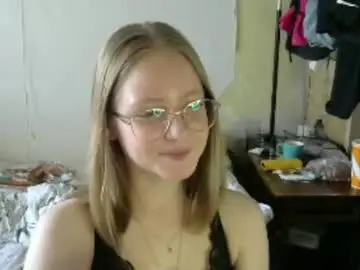 Chaturbate Best live sex cam show of willenasow
