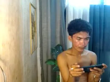 Chaturbate Free Porn Cam of asianhotbigcock
