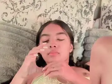 Chaturbate Sex Cam of pocahontas_moon